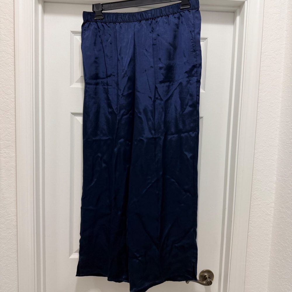 Pure Jill Sandwashed Satin Wide-Leg Pants – Navy Blue | Size M | New - Picture 2 of 5